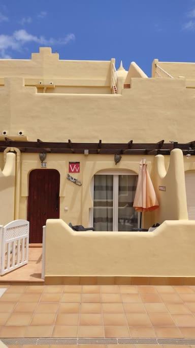Casa Donn - El Sultan 63 - Luxury 3 Bed Villa With Fast Fibre Internet Corralejo Exterior photo